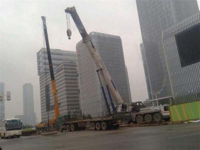 江汉区吊车随车吊出租电话多少