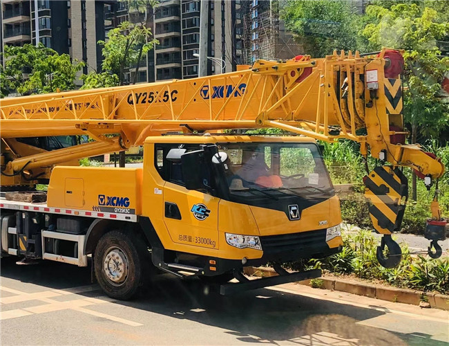 江汉区大件设备吊装租赁吊车