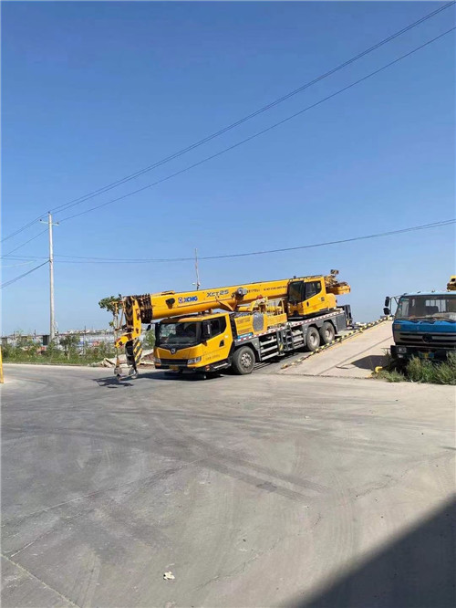 江汉区吊车作业时，可能会产生哪些额外收费项目？